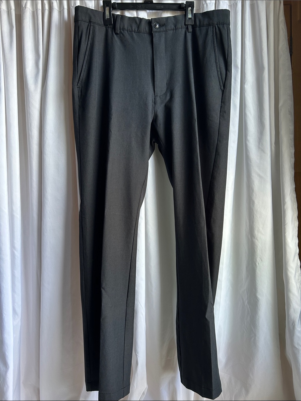 Greg Norman Flat Front Straight Leg Stretch Golf Pants Size 34/32